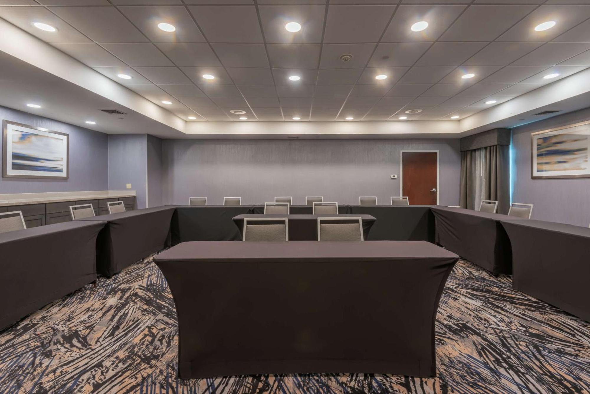 Hampton Inn Waco North Екстериор снимка