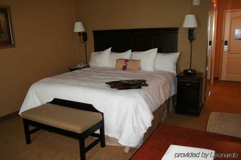 Hampton Inn Waco North Екстериор снимка