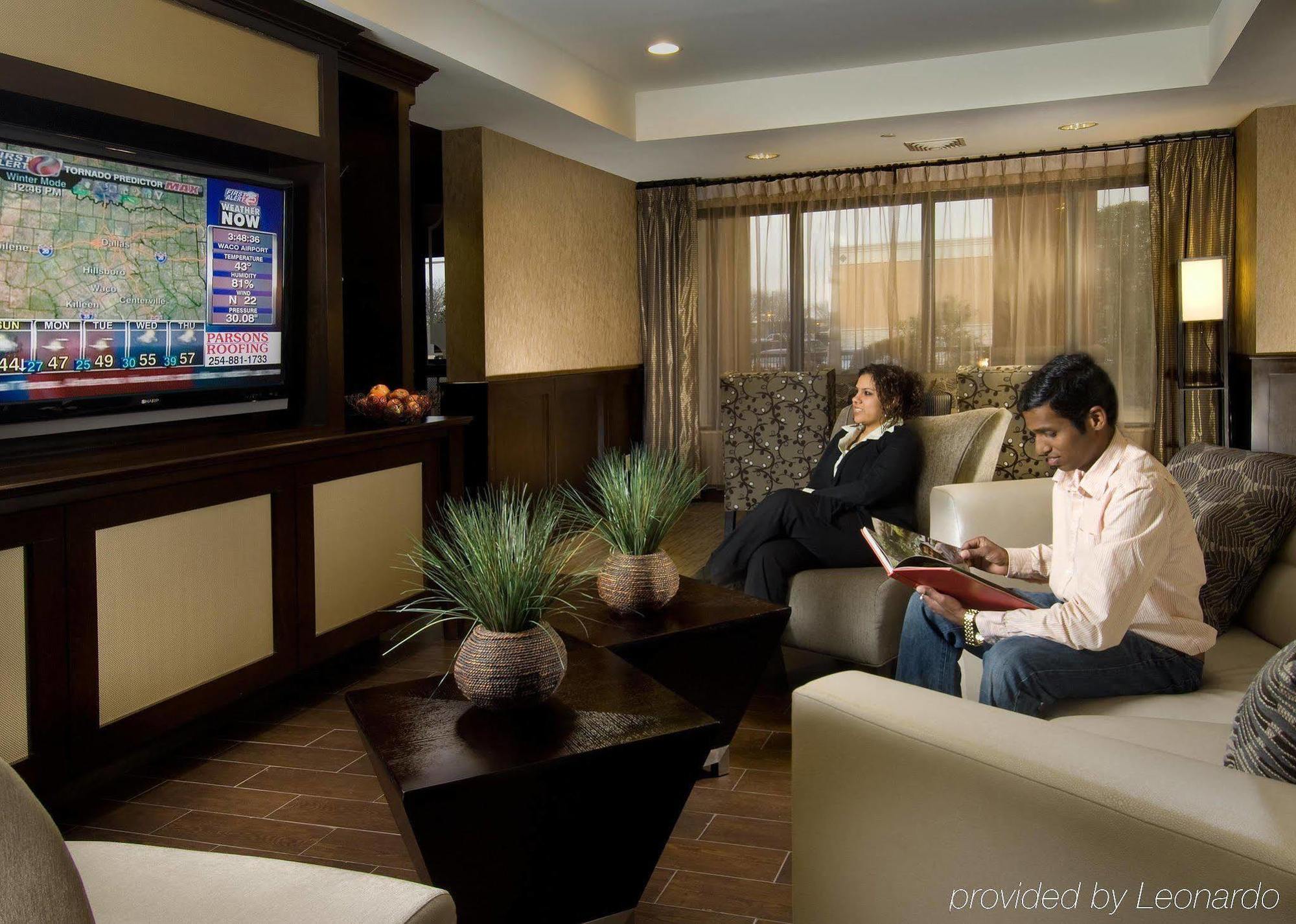 Hampton Inn Waco North Интериор снимка
