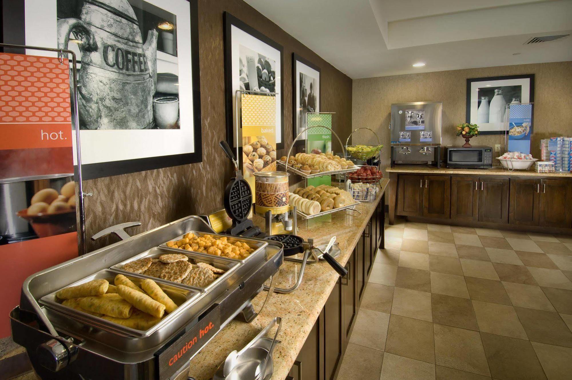 Hampton Inn Waco North Екстериор снимка