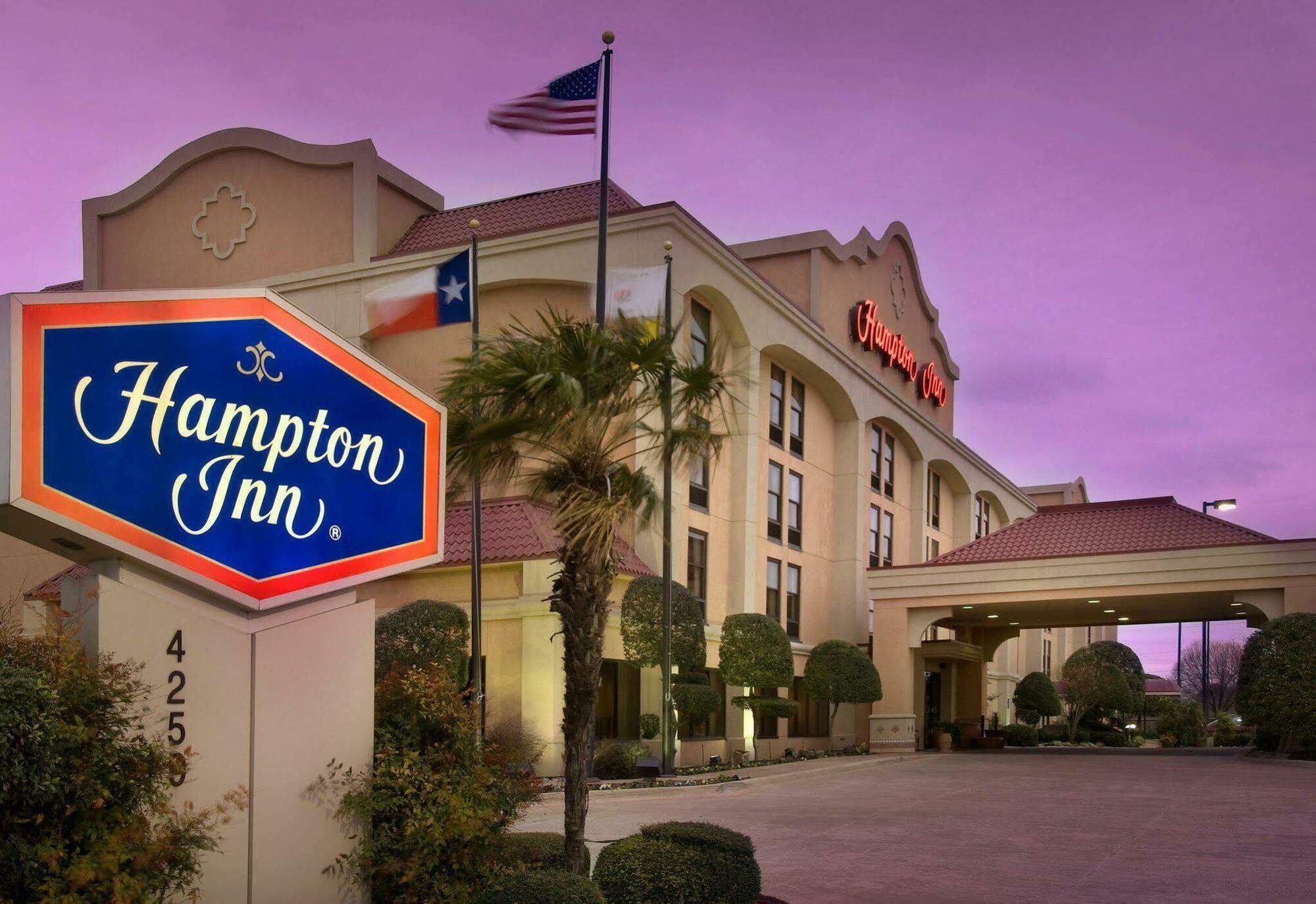 Hampton Inn Waco North Екстериор снимка