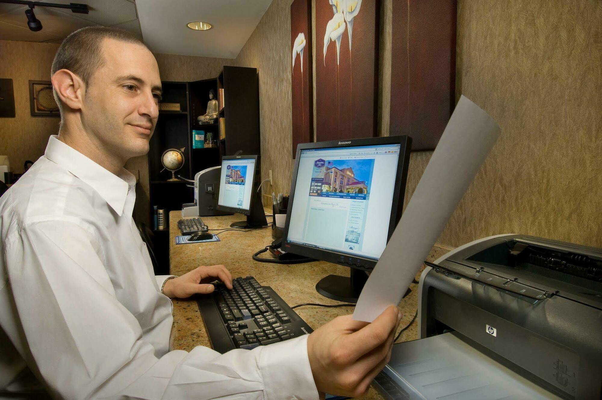 Hampton Inn Waco North Екстериор снимка